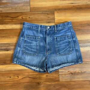 AMO patch pocket short
